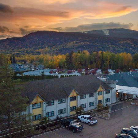 Prestige Hudson Bay Lodge & Conference Centre, Worldhotels Crafted Collection Smithers Exterior foto